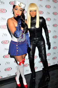Illustration for article titled Black Celebrity Halloween Costumes 2010